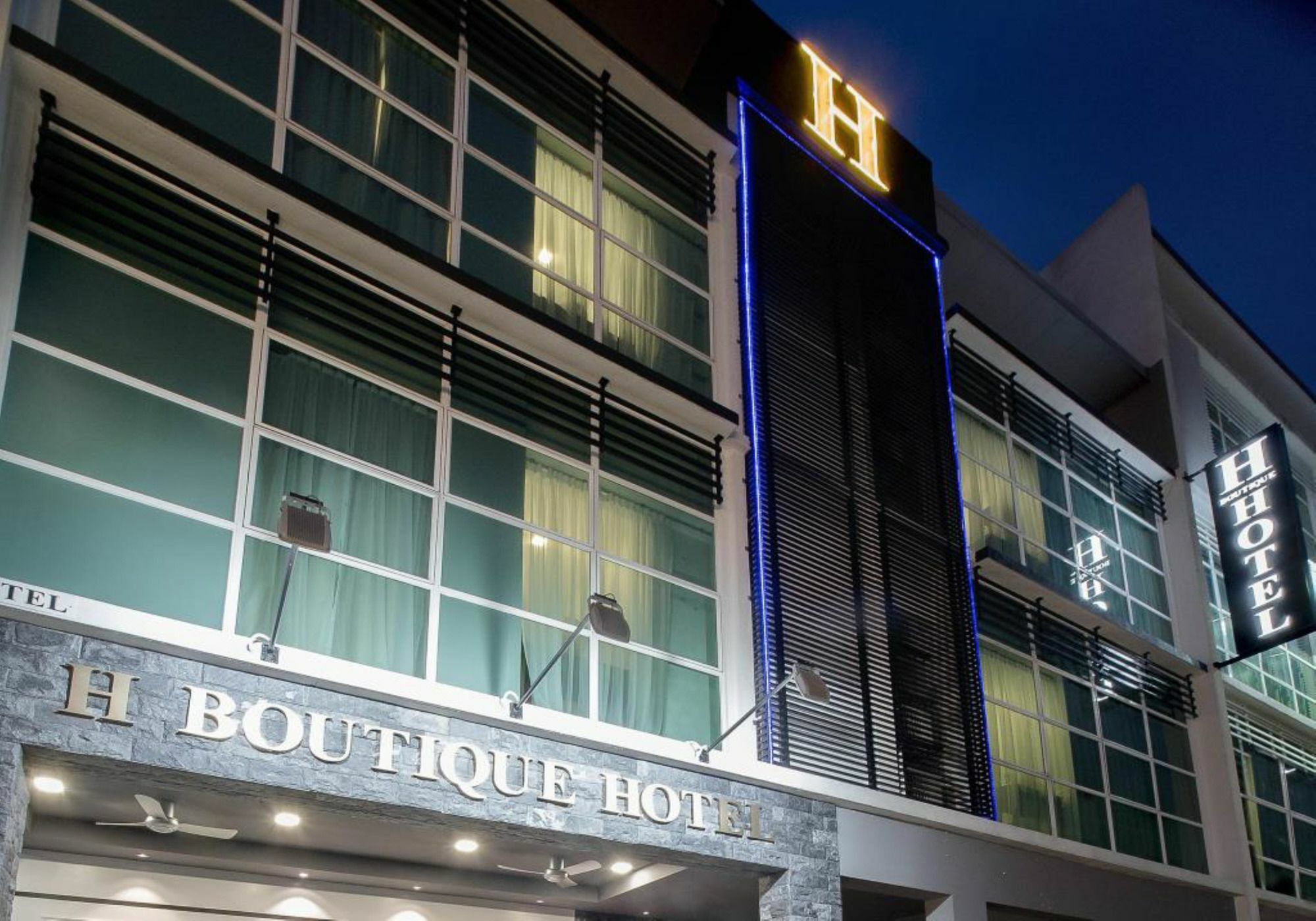 H Boutique Hotel Sri Petaling Kuala Lumpur Bagian luar foto